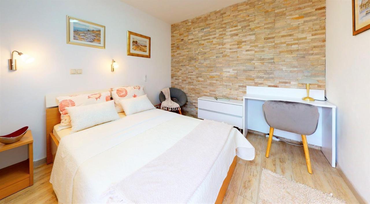 Apartments Silva Slatine Ngoại thất bức ảnh