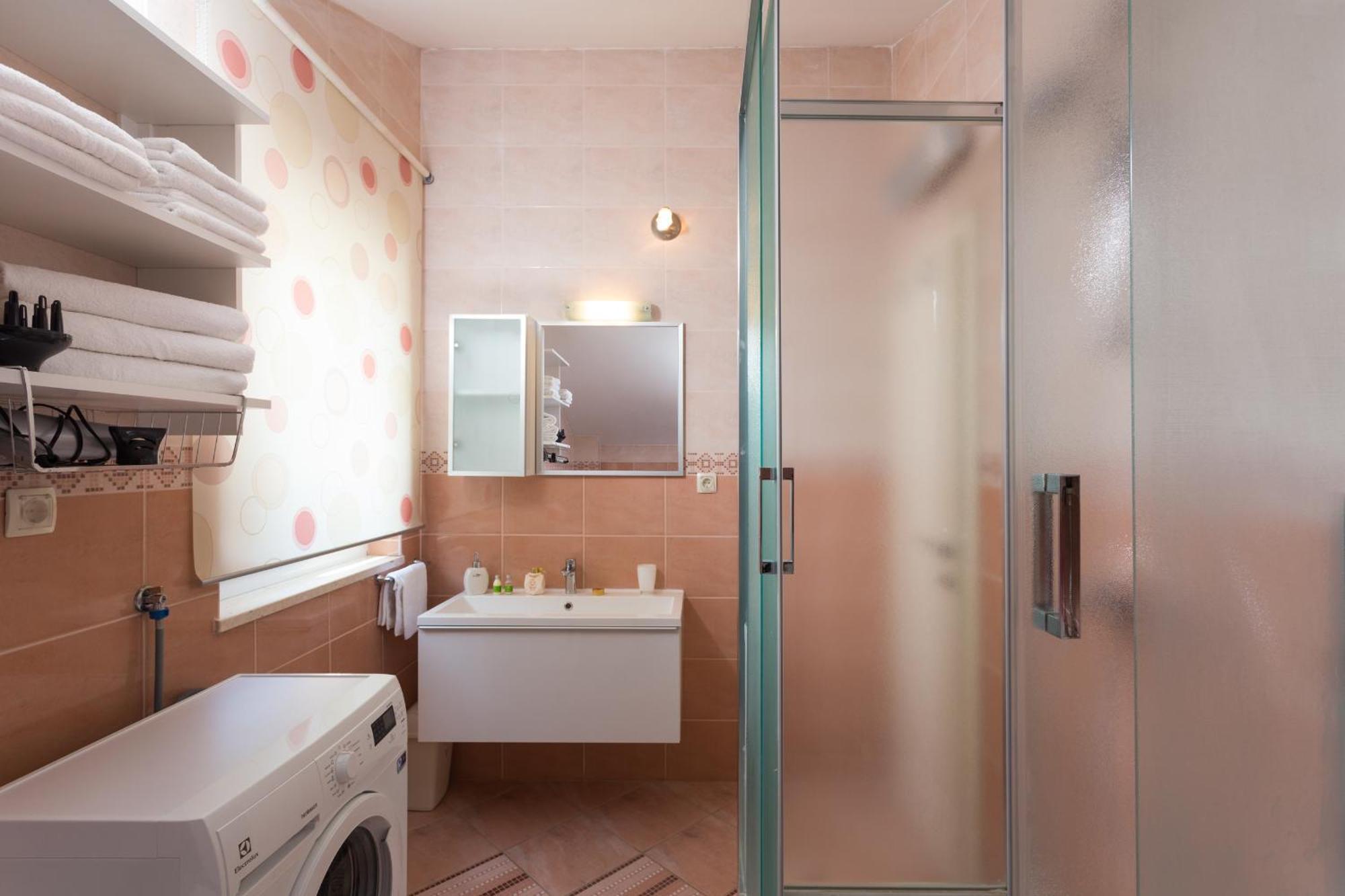 Apartments Silva Slatine Ngoại thất bức ảnh