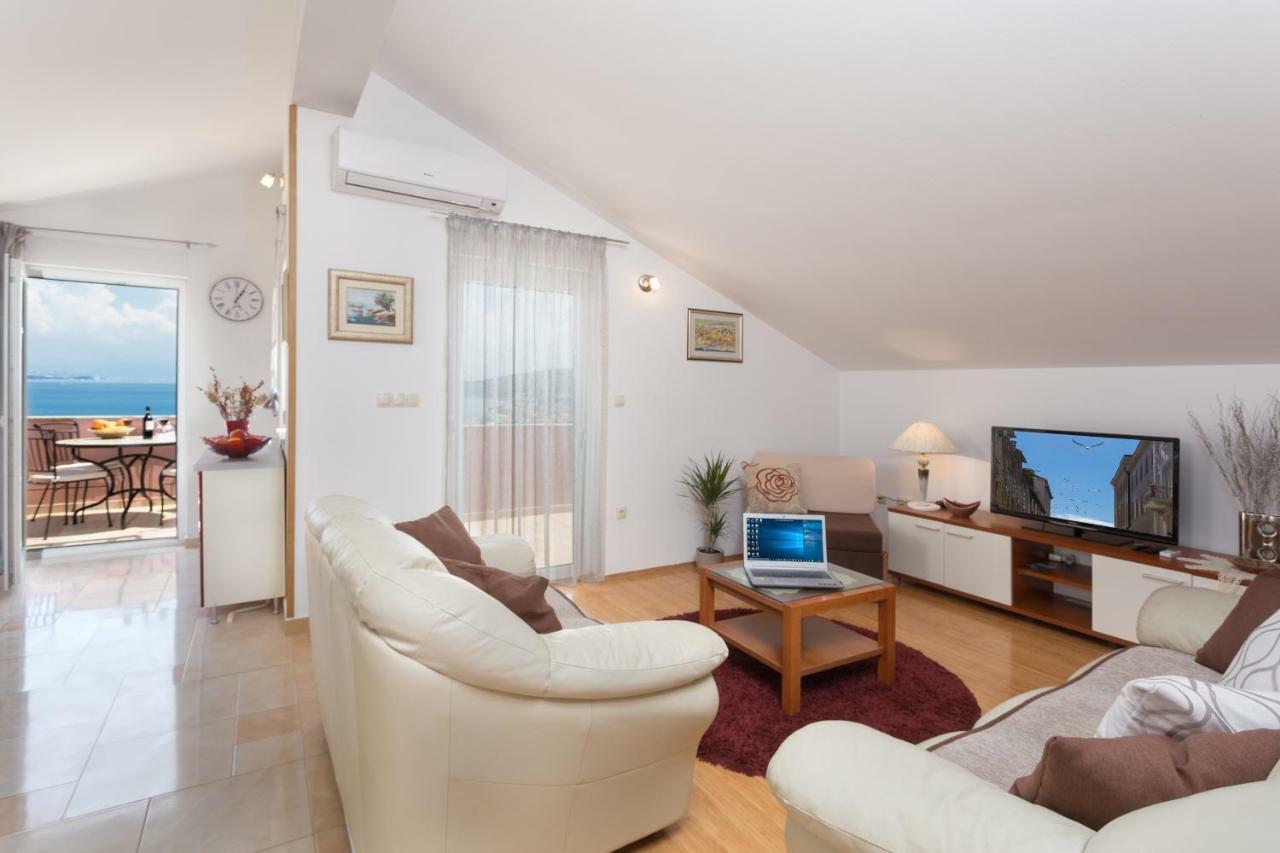 Apartments Silva Slatine Ngoại thất bức ảnh